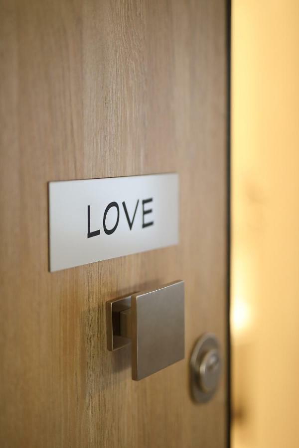 Love Luxury Central Apartment Atenas Exterior foto